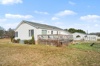 18 Vuncannon Dr, Fuquay Varina, NC 27526