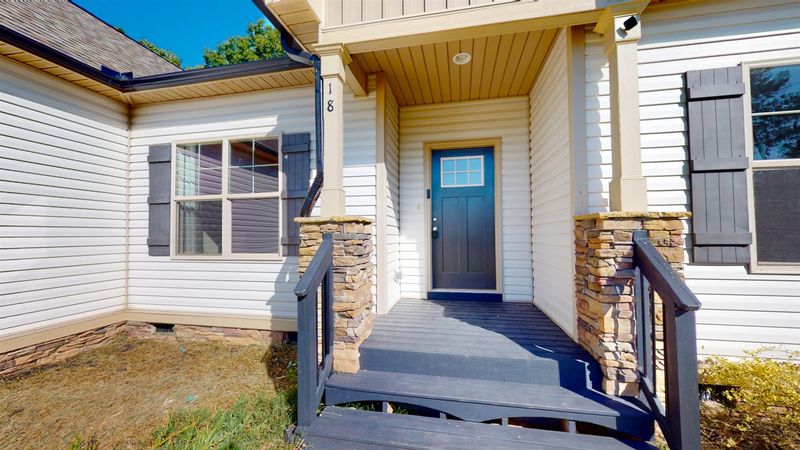 18 Watersedge Ln, Smithfield, NC 27577