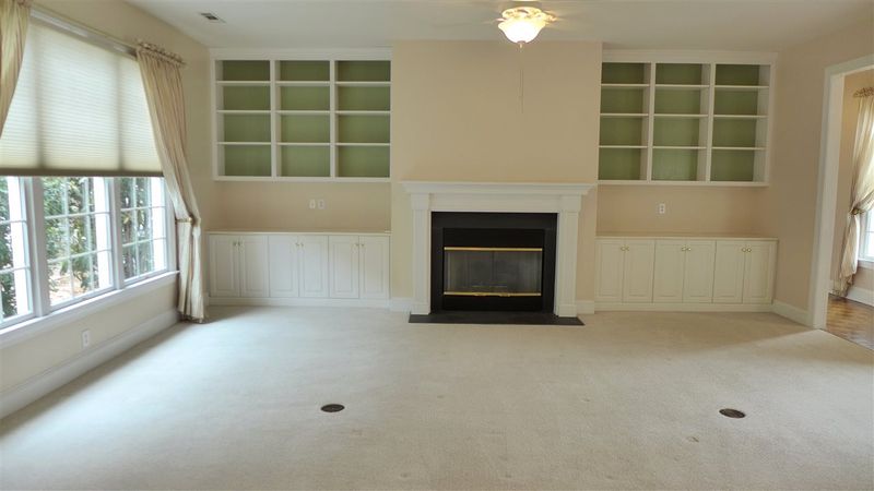 18 Yancey, Pittsboro, NC 27312