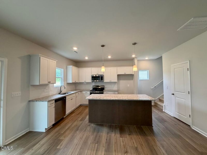 180 Buckthorn Dr, Youngsville, NC 27596