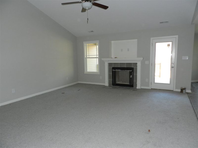 180 Cattail Ln, Zebulon, NC 27597