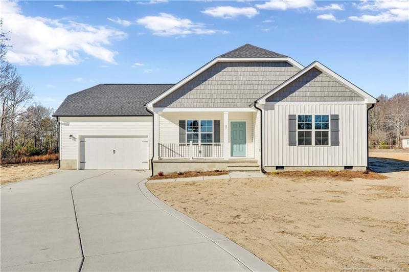 180 Cedar Wind Ln, Fuquay Varina, NC 27526