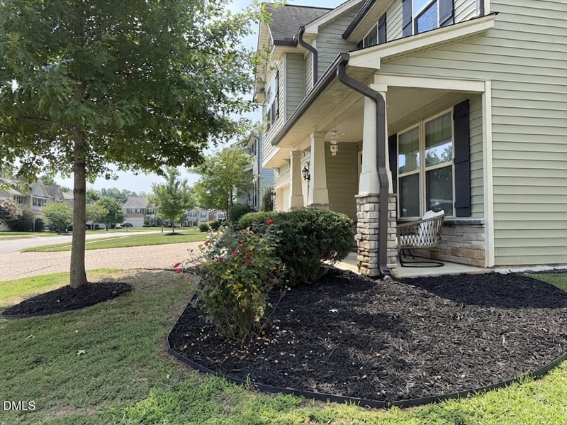 180 Clubhouse Dr, Youngsville, NC 27596
