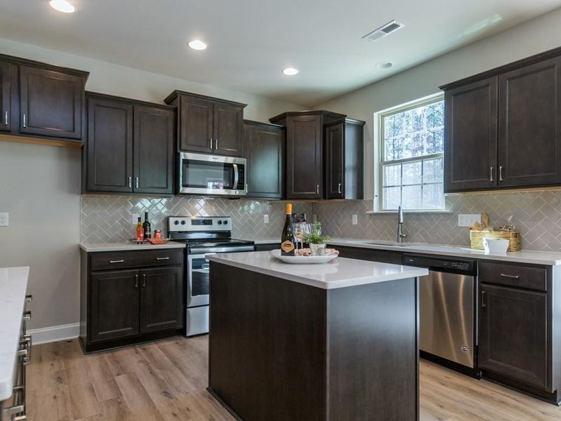 180 Creekhaven Dr #86, Angier, NC 27501