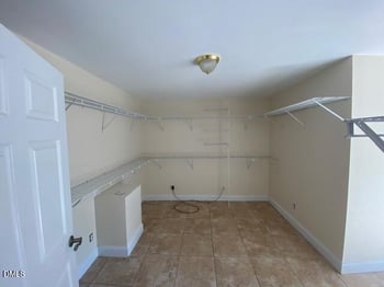 180 Ellerslie Dr, Fayetteville, NC 28303