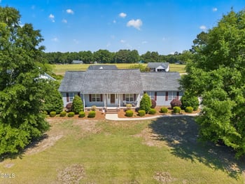 180 Fred Mcleod Ln, Coats, NC 27521