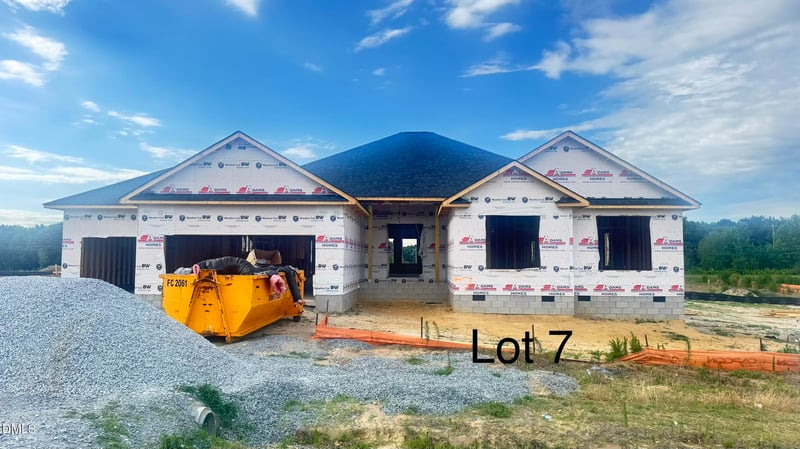 180 Galway Rd, Lillington, NC 27546