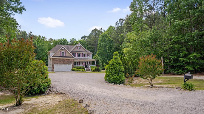 180 Great Woods Ln, Youngsville, NC 27596