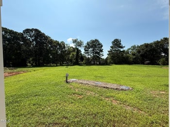 180 Hot Springs Way, Benson, NC 27504