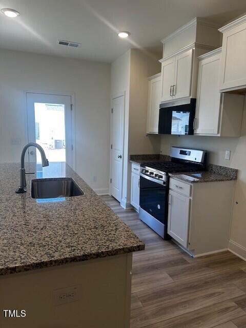 180 Hyacinth Ln #246, Angier, NC 27501