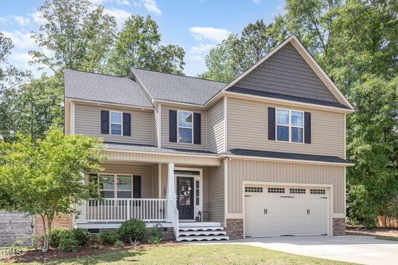 180 Long Grass Dr, Smithfield, NC 27577