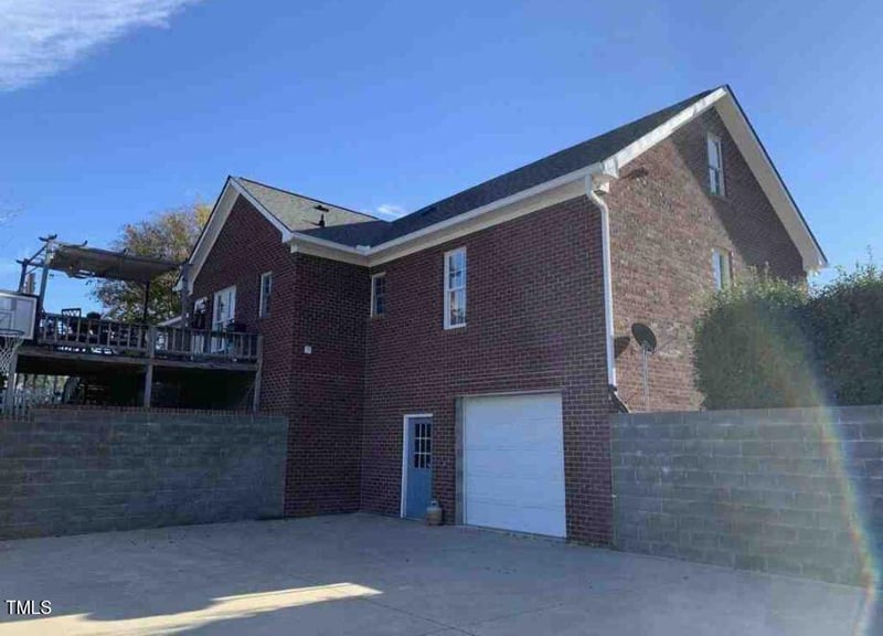 180 Loop Rd, Archer Lodge, NC 27527