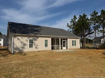 180 Rabbit Run Dr, Smithfield, NC 27577