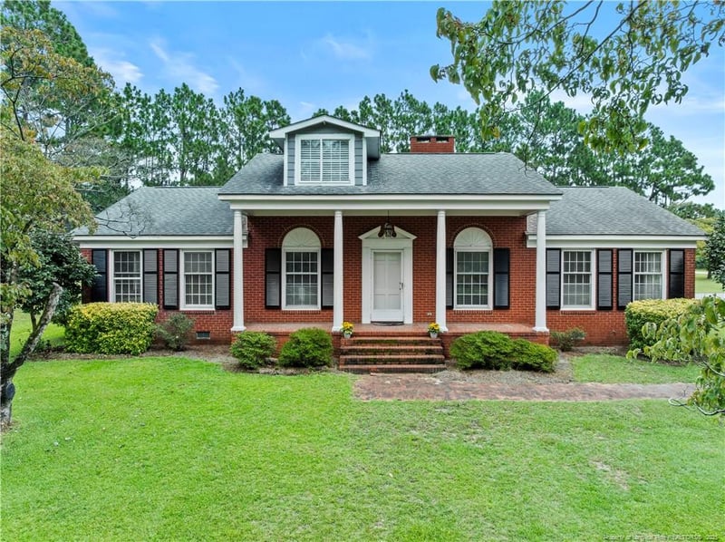 180 Rachel Rd, Fayetteville, NC 28311