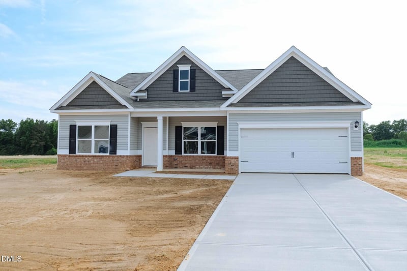 180 Smith Farms Dr, Lillington, NC 27546