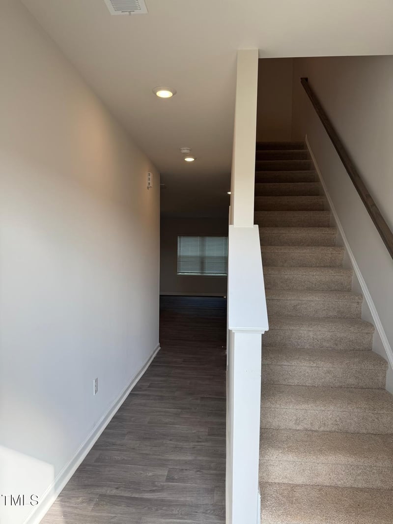 180 Starlight St, Sanford, NC 27330