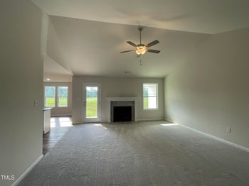 180 Tulipfield Way, Benson, NC 27504