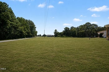 1800 Batten Farm Rd #(18), Selma, NC 27576