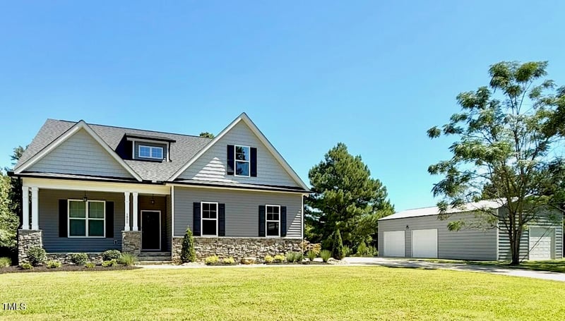 1800 Flat Rock Church Rd, Louisburg, NC 27549