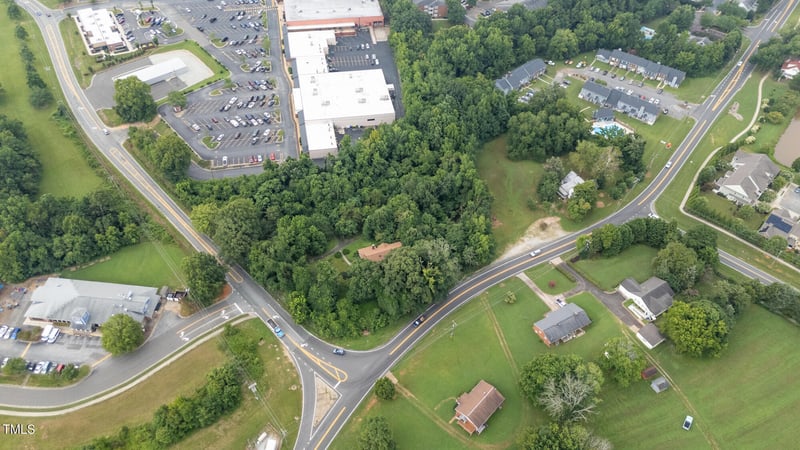 1800 Orange Grove Rd, Hillsborough, NC 27278