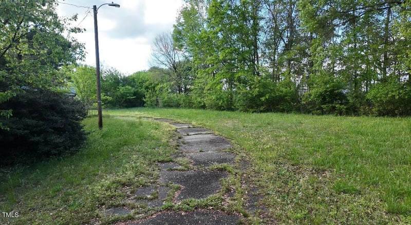 1800 Phelps West Rd, Fuquay Varina, NC 27526