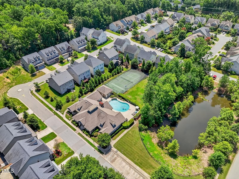 1800 Pierre Pl, Apex, NC 27502