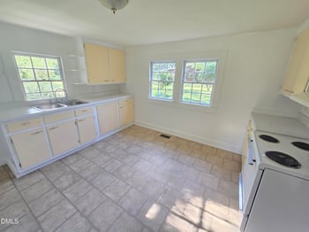 1800 Pleasant Hill Liberty Rd, Liberty, NC 27298