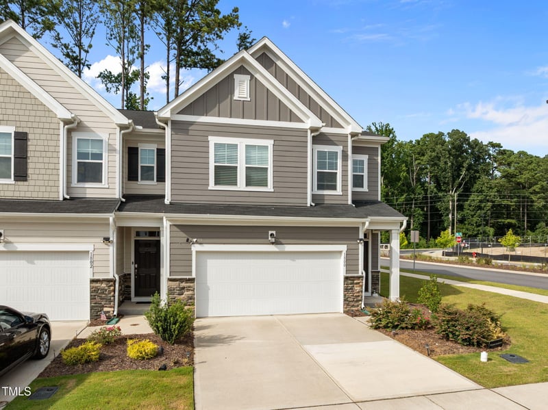 1800 Porch Swing Way, Apex, NC 27502