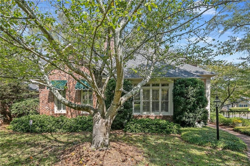 1800 Pugh St, Fayetteville, NC 28305