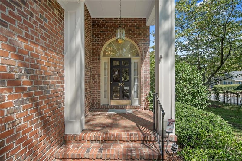 1800 Pugh St, Fayetteville, NC 28305