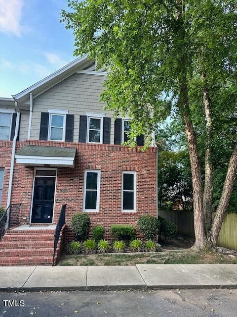 1800 Saluda Ct, Raleigh, NC 27608