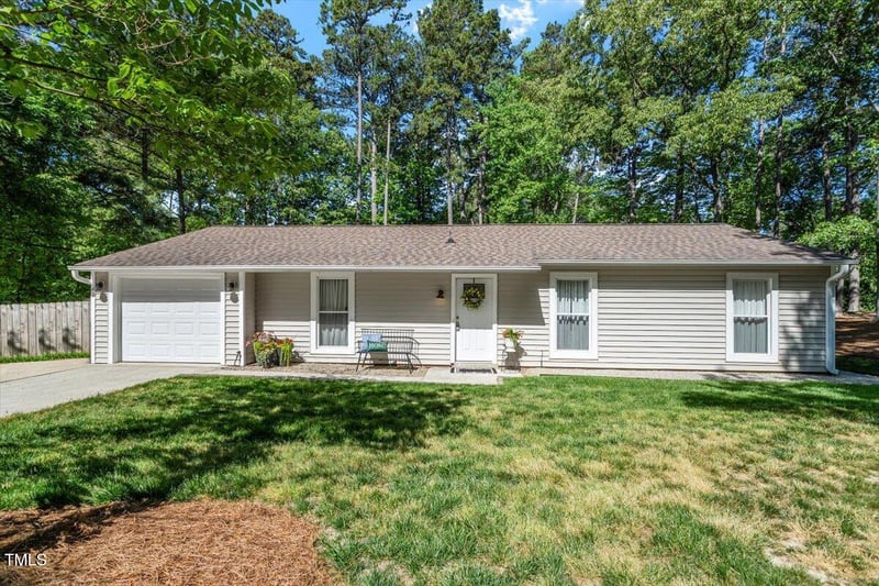 1800 Tarbert Dr, Cary, NC 27511