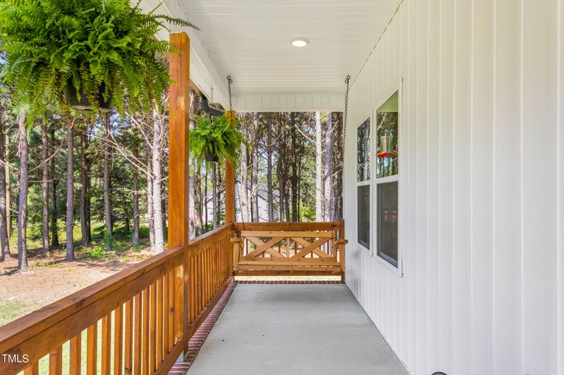 1800 Willie Pace Rd, Burlington, NC 27217