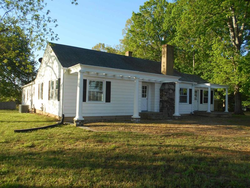 1801 Burlington Rd, Roxboro, NC 27573