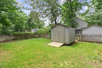 1801 Sagamore Ct, Raleigh, NC 27604