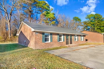 1801 Snowden Dr, Wilson, NC 27893