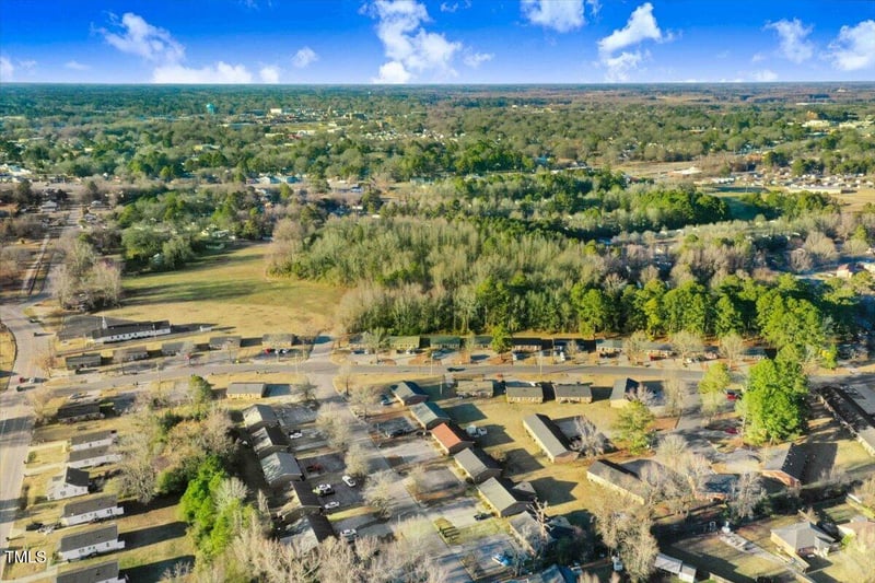 1801 Snowden Dr, Wilson, NC 27893