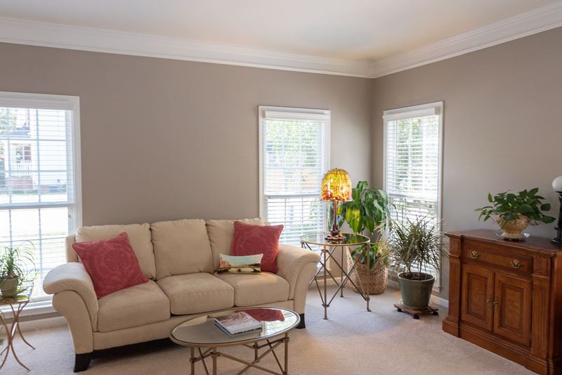 1802 Crystal Creek Dr, Durham, NC 27712