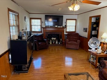 1802 Holiday Rd, Sanford, NC 27330