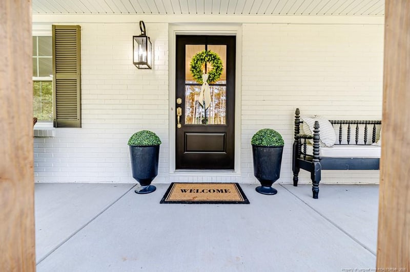 1802 Holiday Rd, Sanford, NC 27330