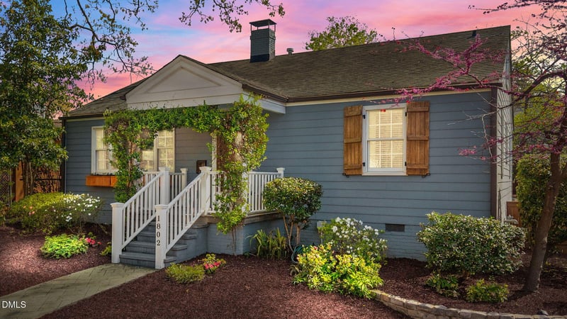 1802 Pineview St, Raleigh, NC 27608