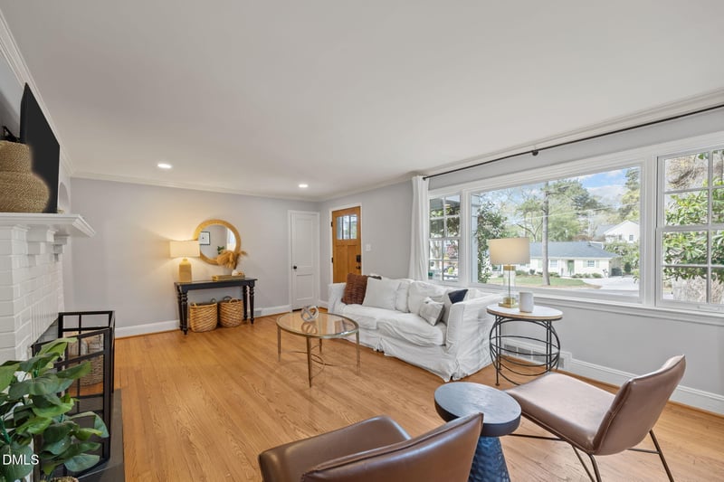 1802 Pineview St, Raleigh, NC 27608