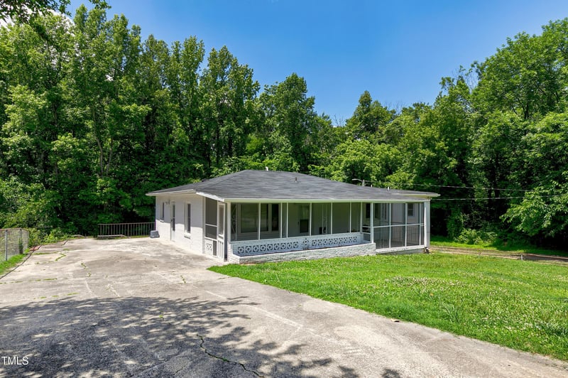 1802 Pritchard Pl, Durham, NC 27707
