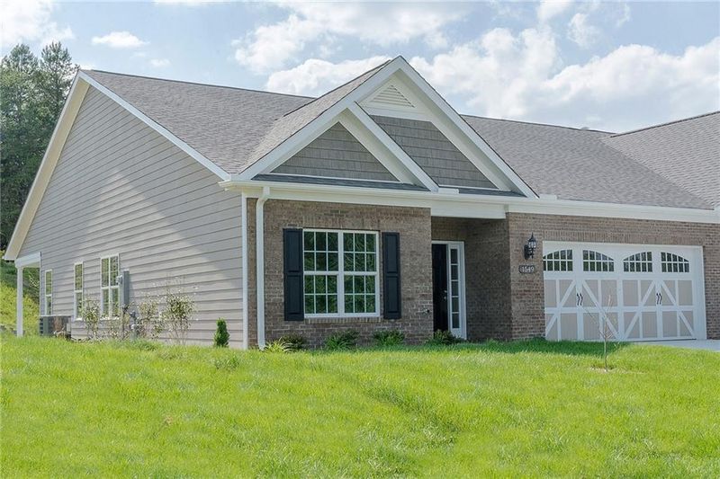 1803 Riverwalk Dr #18, Graham, NC 27253