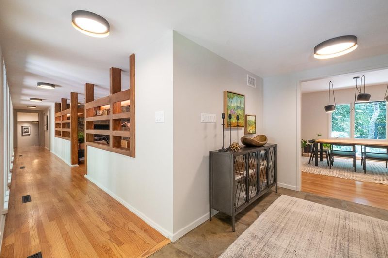 1803 Woodburn Rd, Durham, NC 27705