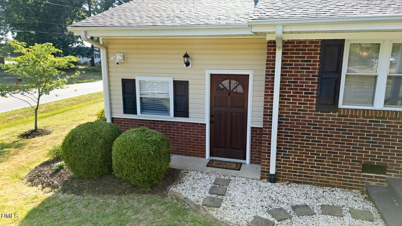 1804 Alco St, Graham, NC 27253