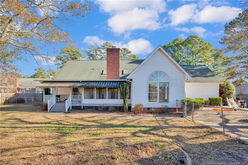 1804 Barnabus Cir, Fayetteville, NC 28304