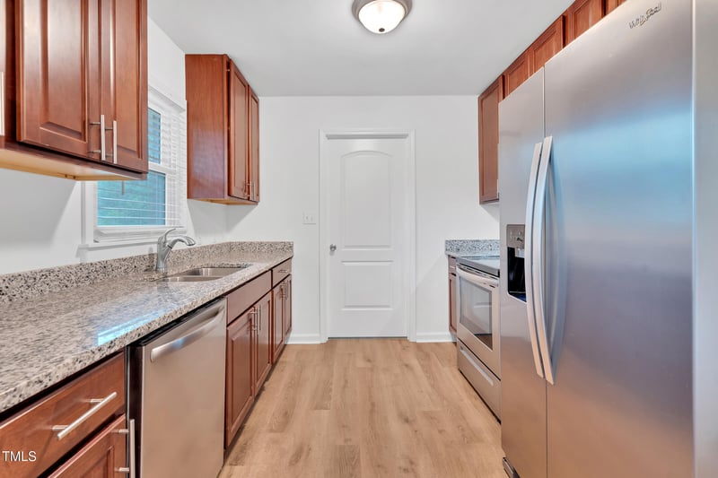 1804 Charles St, Raleigh, NC 27610