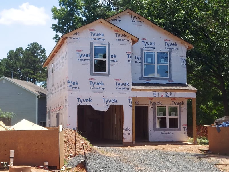 1804 Falls Landing Dr, Raleigh, NC 27614