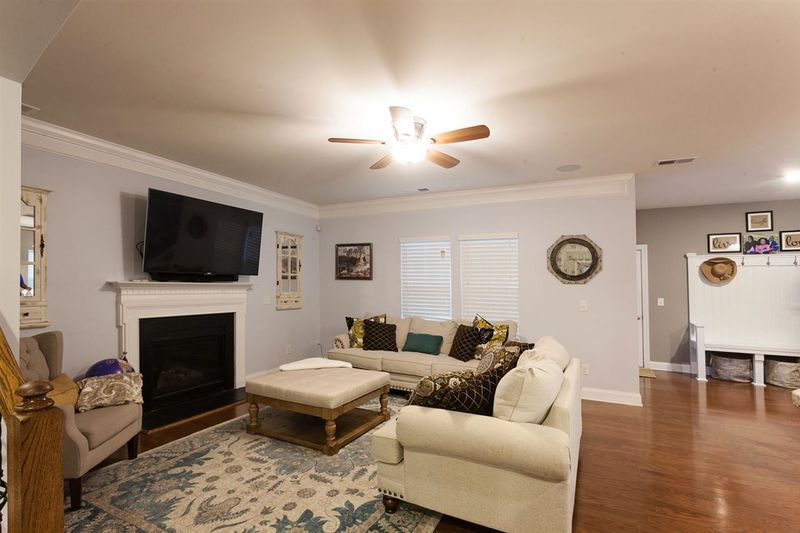 1804 Hemby Ridge Ln, Morrisville, NC 27560